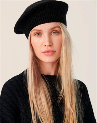 MSCHBeneta Beret Hat